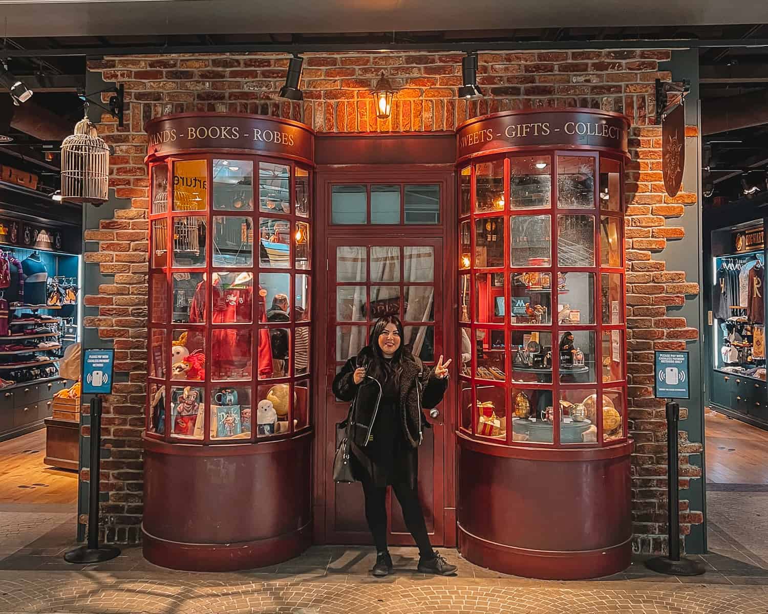 London Heathrow Harry Potter Shop